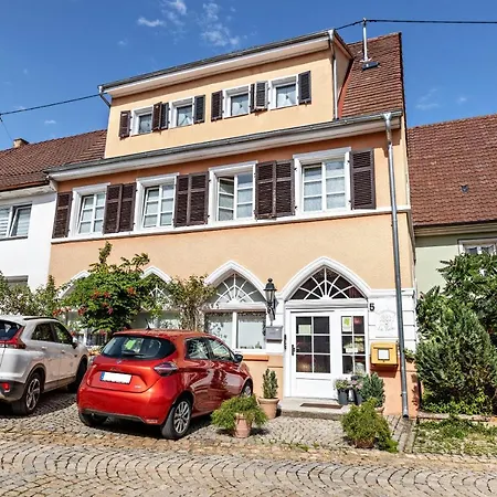 La Rose Apartment Tengen