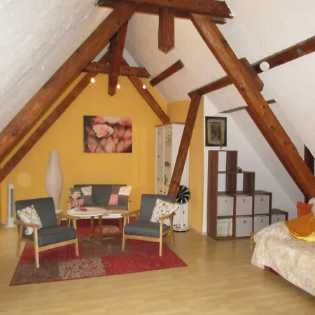 La Rose Apartment